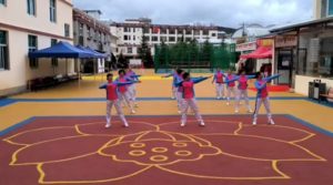 广播体操-云南省迪庆州柔力球协会香巴拉公园一队